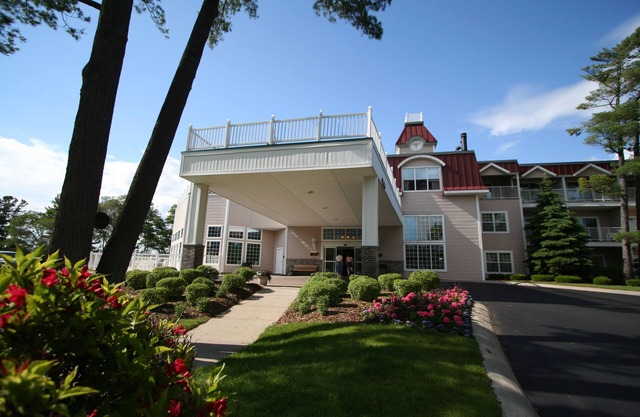 Bayshore Resort