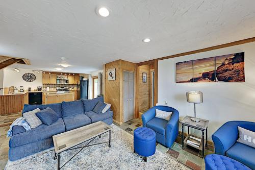 Bayside Hideout