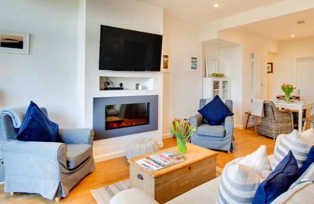 Bayview Grnd Floor Apt 364
