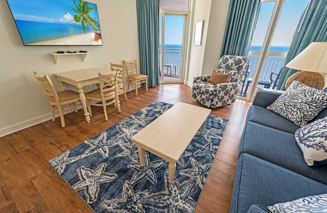 Baywatch Renovated, Unobstructed Oceanfront Views!