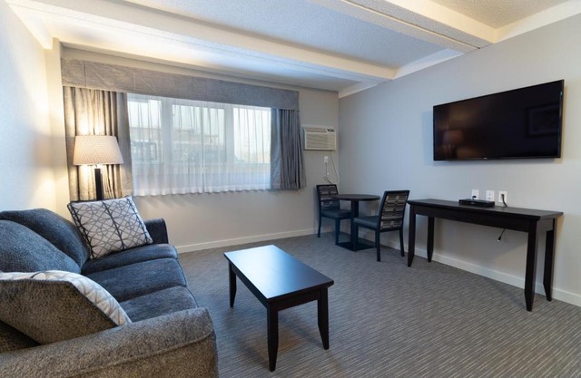 BCM Inns Fort McMurray - Downtown