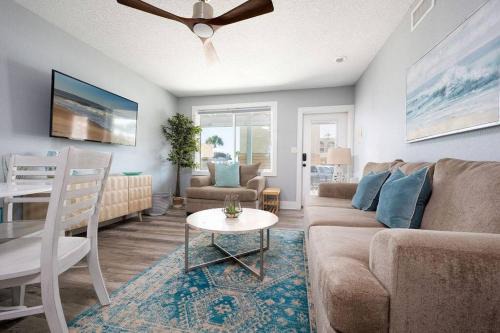 Be A Nomad - Oceanfront for Groups - Combined Bottom