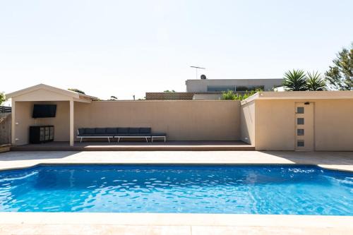 Beach Bliss Poolside Paradise