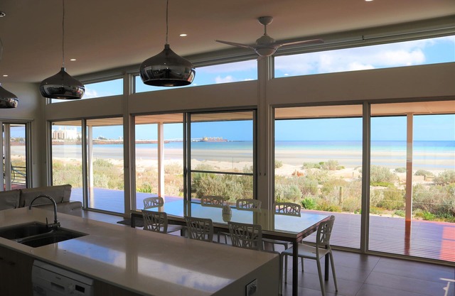 Beach Bliss absoluta frente a la playa en Wallaroo