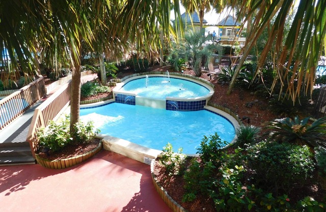 Beach Cove Resort #421 1 Bedroom Condo by Redawning