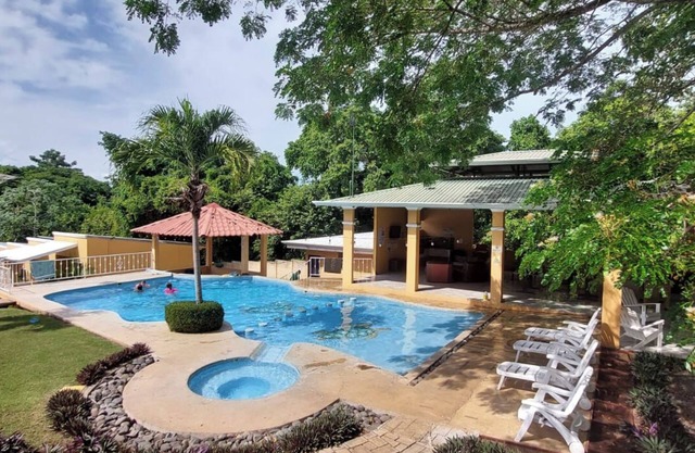 Villa de playa jr 2 cerca del Peñón de Guacalillo