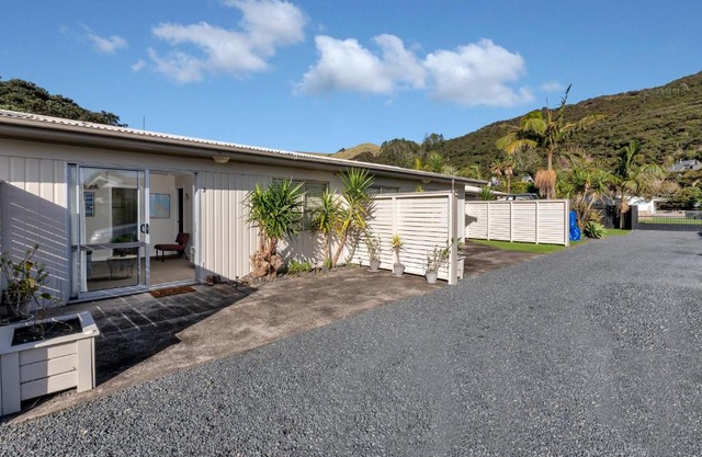 Beach Daze - Tauranga Bay Holiday Unit