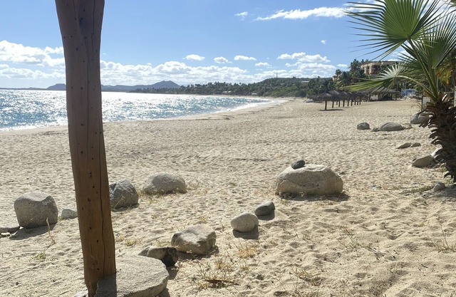 Beach Front Condo with Outstanding Views