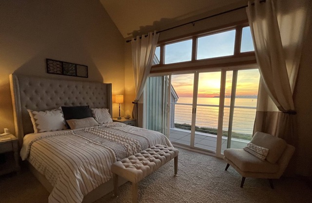 HERMOSO CONDOMINIO SOBRE LAS VISTAS A LAS BARRIDAS DE AGUA DE LAS PLAZAS DE SONIDO 6 JUST 350 PARA 6
