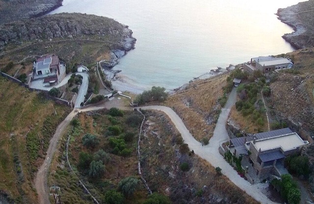 Apto de lujo frente a la playa, ubicación aislada, playa privada, totalmente equipado, soporte