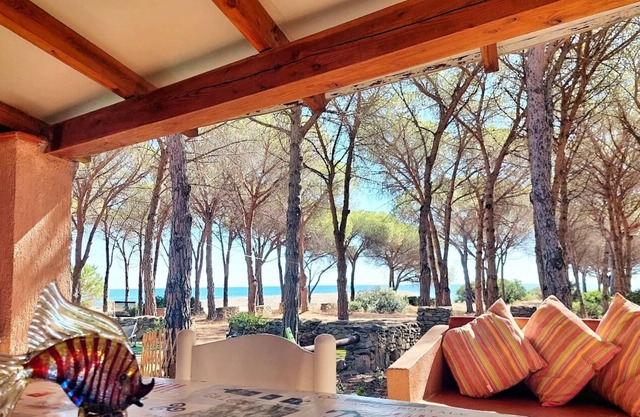 Beach Front Villa!!