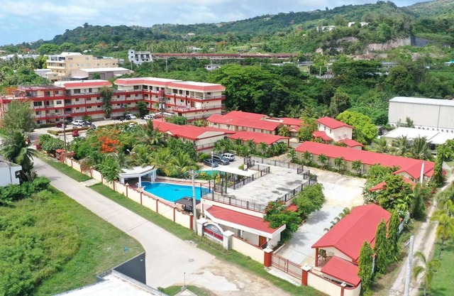 Beach Garden Hotel