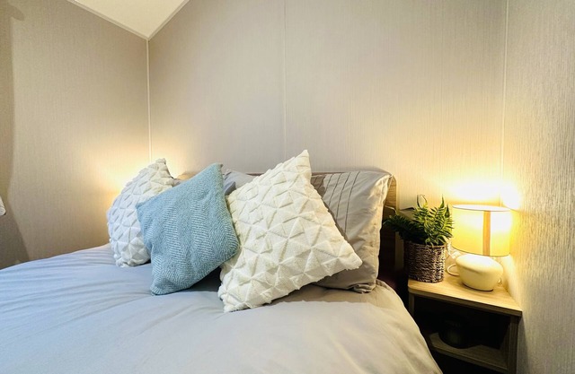 Caravana-Lujoso-Baño Privado-Vista al bosque-Beach Grove