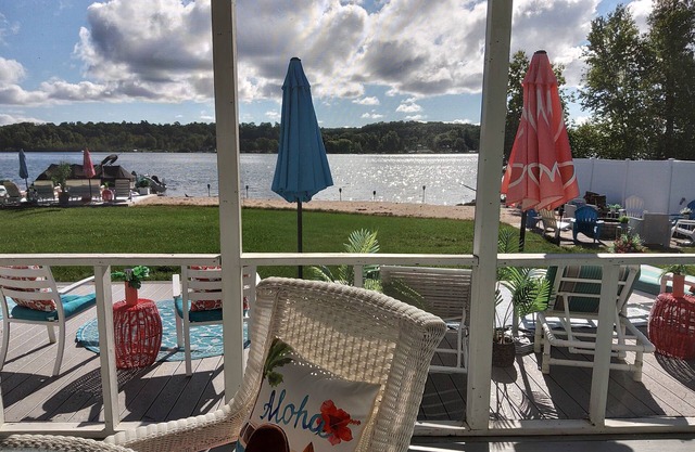 Beach House Getaway on South Lake Leelanau