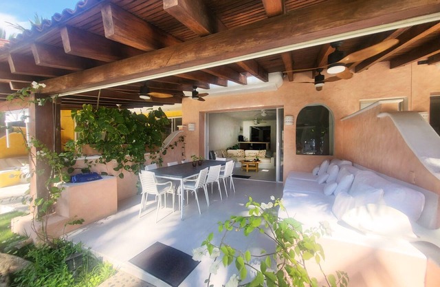 Casa de Playa en Ixtapa | Residencial Playa Iguana