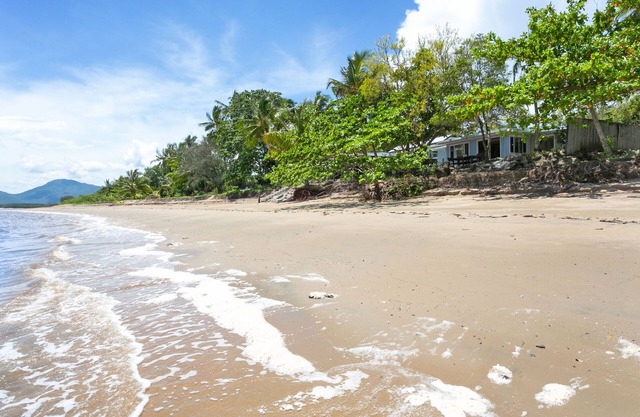 Casa de Playa en Cenicienta (absoluta frente a la playa)