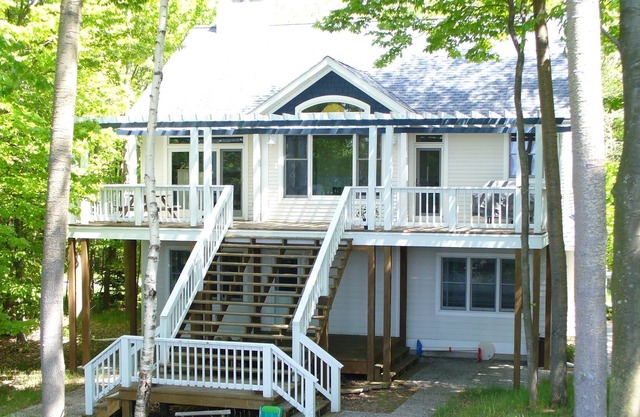Beach House on the "Big Lake"