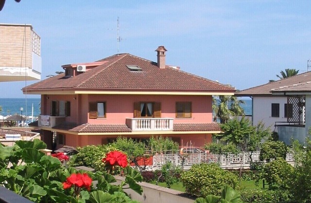 Casa de playa Apartamento de Roseto en el mar