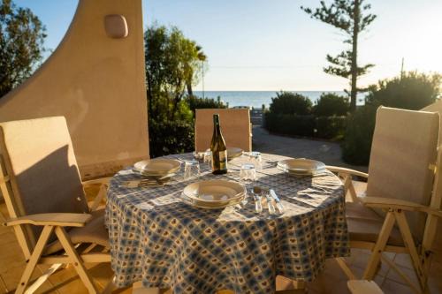 {beach-house } Villa Mare Fuori