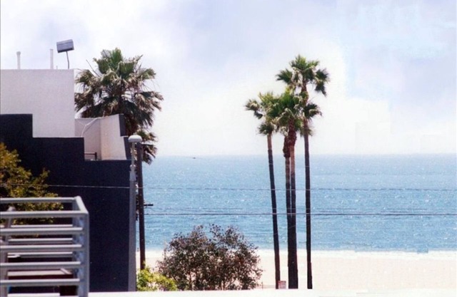 Beach House w/ Home Theater! 2023 Upgrades!