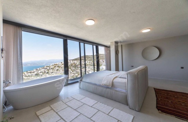Beach House with an amazing Sea View and Private Pool
