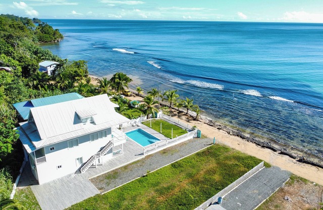 Beachfront Villa with Pool