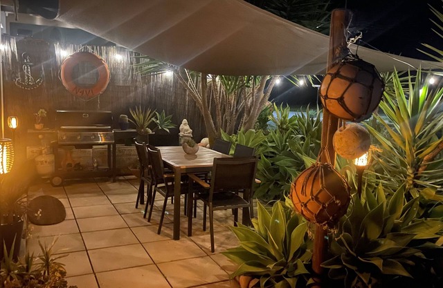 Alquiler de noche en la playa Hut