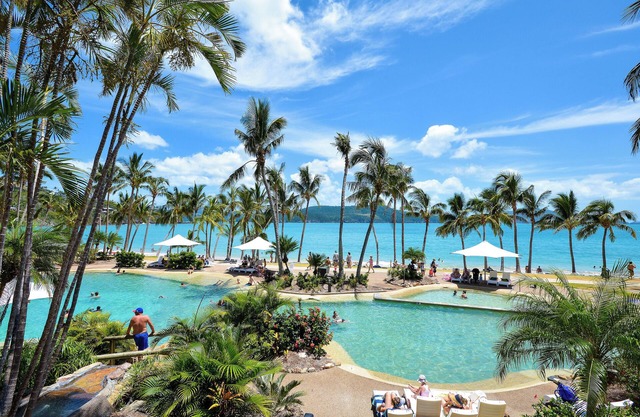 Beach Lodges