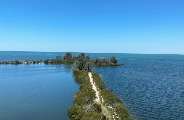 BEACH OASIS! Breathtaking views of the gulf & sunset! Enjoy the private beach