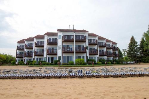 Beach Room 107