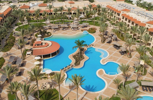 Beach Room for Family Vacations with 4 Swimming Pools, Kids Club, and Breakfast!
