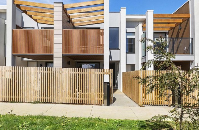 Beach Townhouse Storrer 35