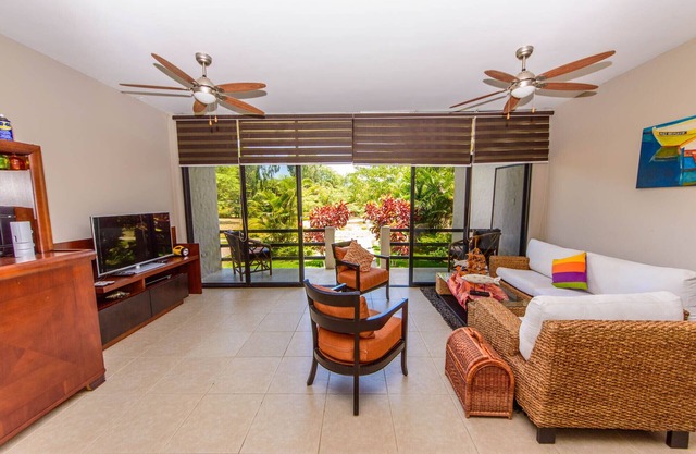 Beach Townhouse con estacionamiento privado