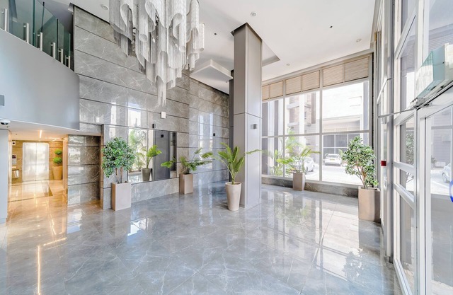 Beach vicinity, shopping G-level, parking. Near playground. Shabbat elevator