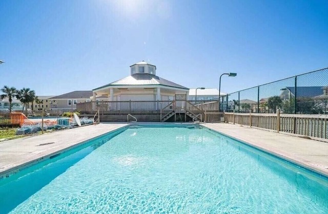 Ask for 20% Off Steps to the Beach, Access to Pool