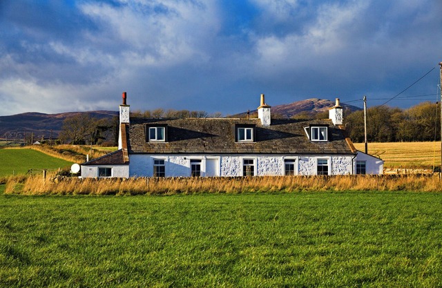 BEACHCOMBER'S COTTAGE, country holiday cottage in Southerness