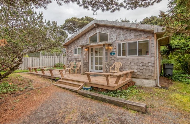 Beachcombers Paradise MCA 663 - Meredith Lodging