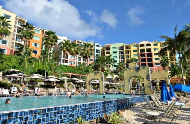 Beautiful Beaches, make memories 2 bedroom, 2 bath