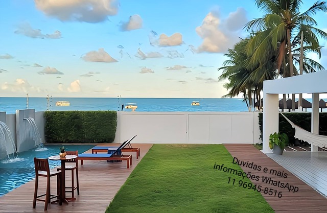 Beachfront mansion with swimming pool in João Pessoa