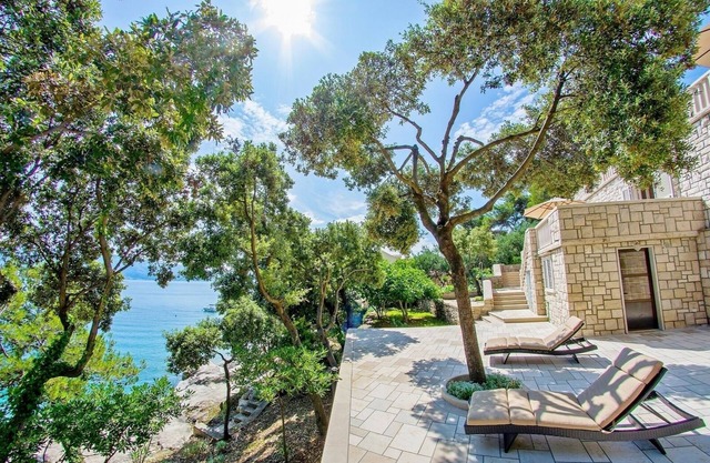 Villa frente al mar - a 10 metros de la playa