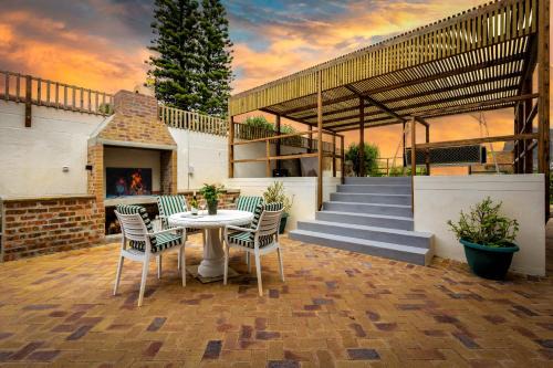 Beachfront 3 Bed Ideal for Families & Remote Work