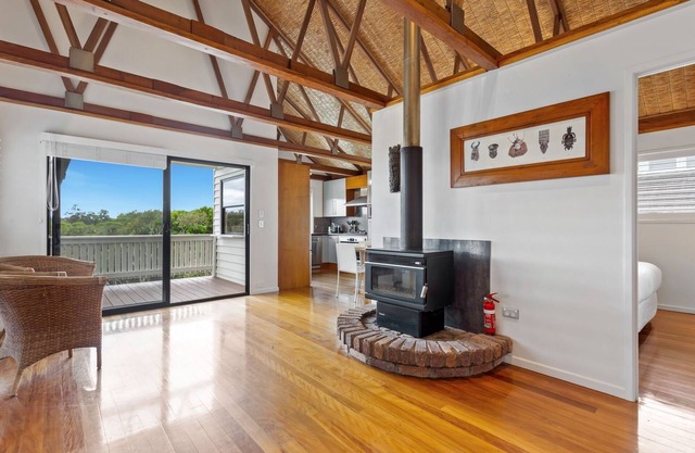 Beachfront 3-Bed with Private Pool & Fireplace