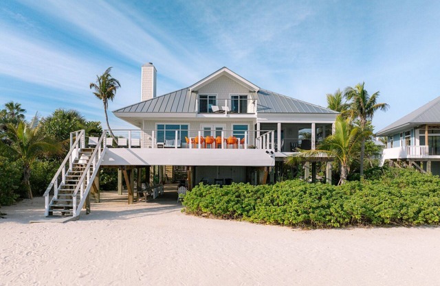 Beachfront 3-Bedroom Oasis on North Captiva Island