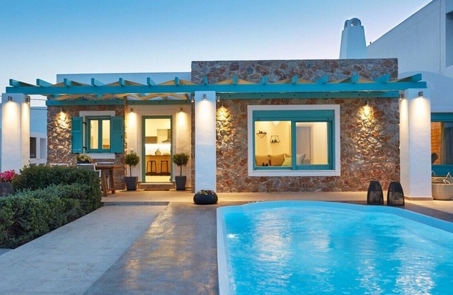 Beachfront 3BR Villa with Private Pool
