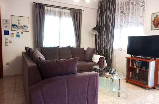 Beachfront Apartment, Oceanis Suite, Tholos Bay Suites