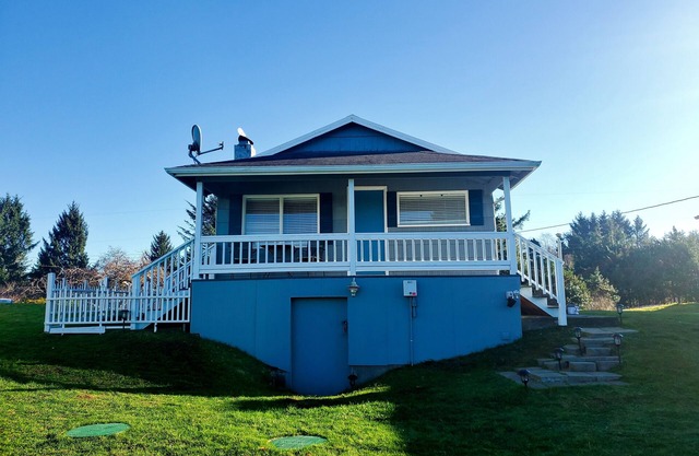 Cabina frente a la playa W / Pvt Trail To Beach / perros ok / stay 2 get 3rd free hasta Feb 28