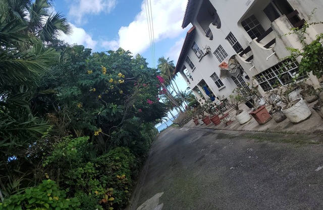 Casa de dos pisos de estilo español en la playa - Apartamento