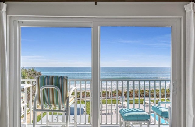 Beachfront Condo! Direct Ocean Views!