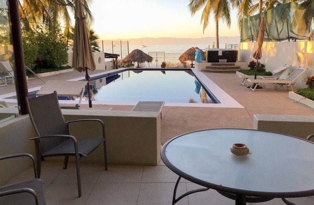 Beachfront condo - steps to sand and surf