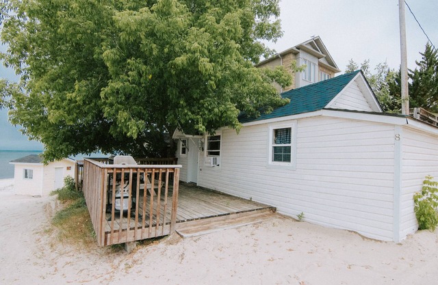 SANDPIPER BEACH RESORT - Cottage # 8